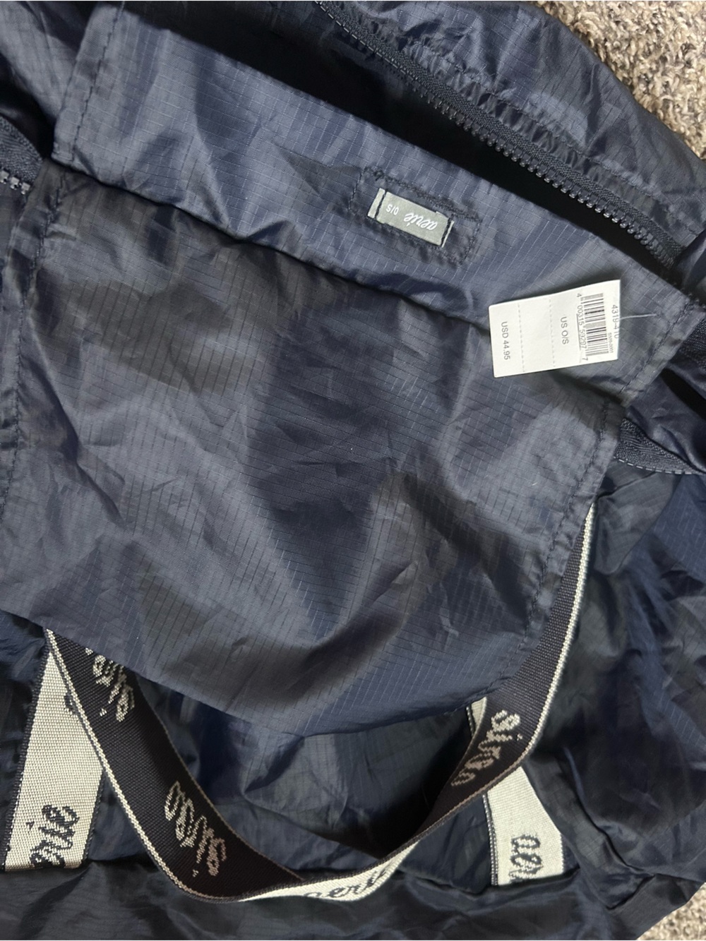 NWT Aerie Navy Blue Nylon Duffel Bag O/S - Picture 6 of 9
